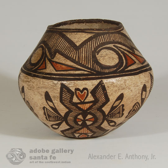 Historic Zuni Pueblo Pottery C3924R